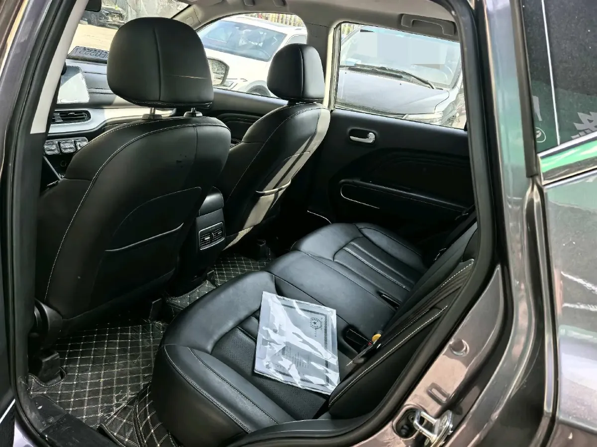 2021 GAC Trumpchi GS3 1.5T 169HP L4 6AT,autocango,china used car exporter,china ev exporter,chinese used car exporter,chinese used ev exporter