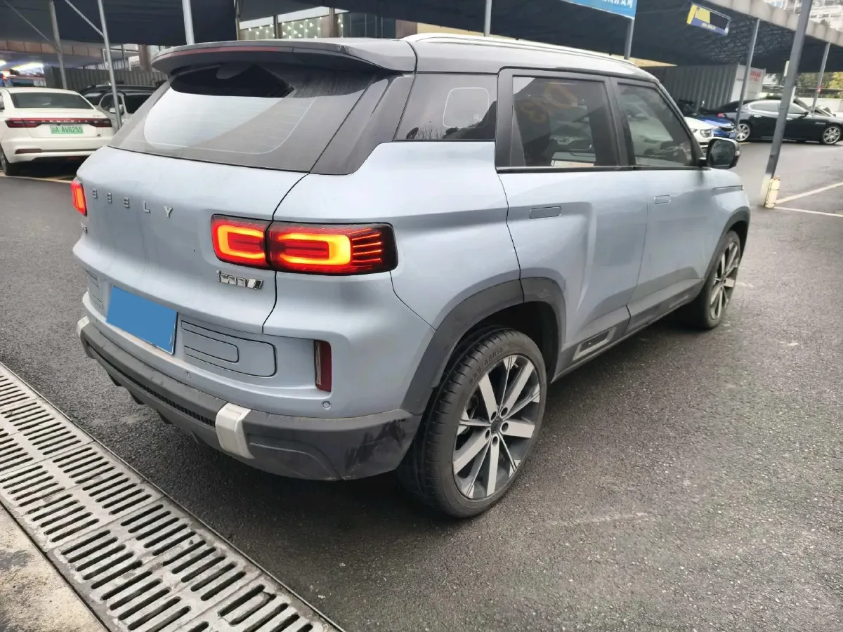 2023 Geely ICON 1.5T 181HP L4 7DCT,autocango,china used car exporter,china ev exporter,chinese used car exporter,chinese used ev exporter