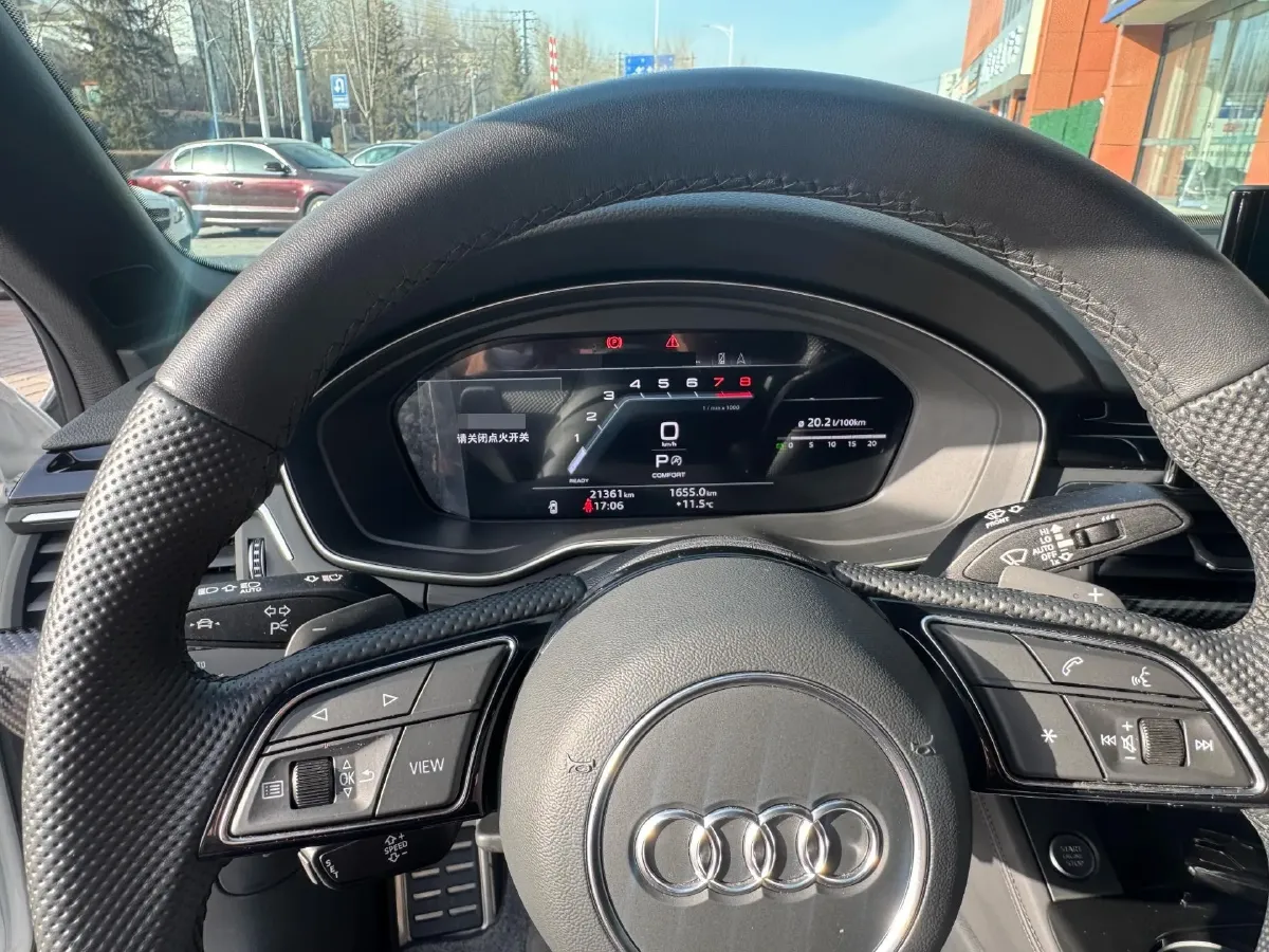 2024 Audi A4L 2.0T 245HP L4 7DCT,autocango,china used car exporter,china ev exporter,chinese used car exporter,chinese used ev exporter