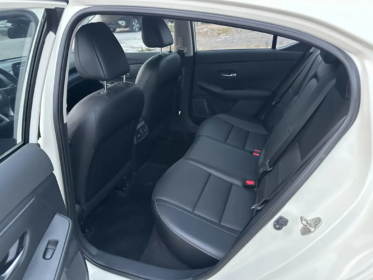 2022 Nissan Sylphy 1.6L 135HP L4 CVT,autocango,china used car exporter,china ev exporter,chinese used car exporter,chinese used ev exporter