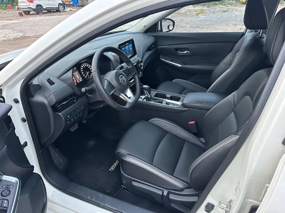 2022 Nissan Sylphy 1.6L 135HP L4 CVT,autocango,china used car exporter,china ev exporter,chinese used car exporter,chinese used ev exporter
