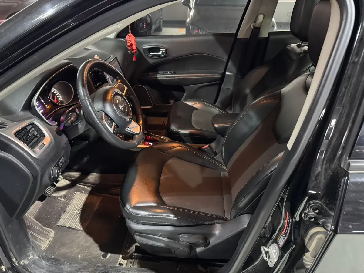 2017 Jeep Compass 1.4T 165HP L4 7DCT,autocango,china used car exporter,china ev exporter,chinese used car exporter,chinese used ev exporter