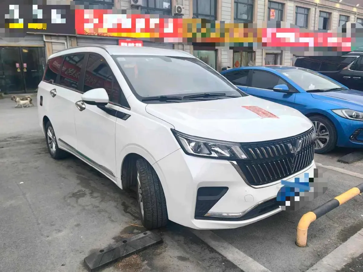 2022 WuLing JiaChen 1.5T 147HP L4 6MT,autocango,china used car exporter,china ev exporter,chinese used car exporter,chinese used ev exporter