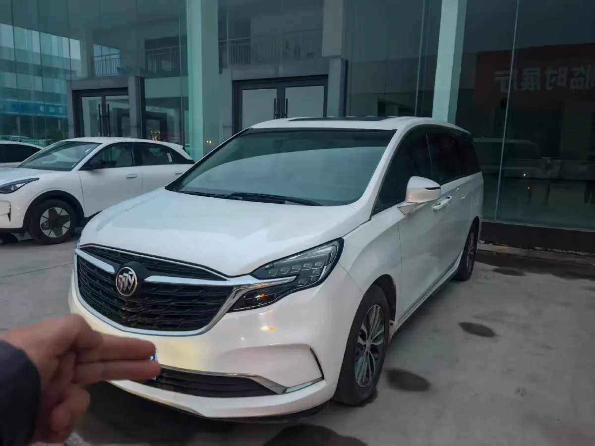 2021 Buick GL8 2.0T 237HP L4 9AT,autocango,china used car exporter,china ev exporter,chinese used car exporter,chinese used ev exporter