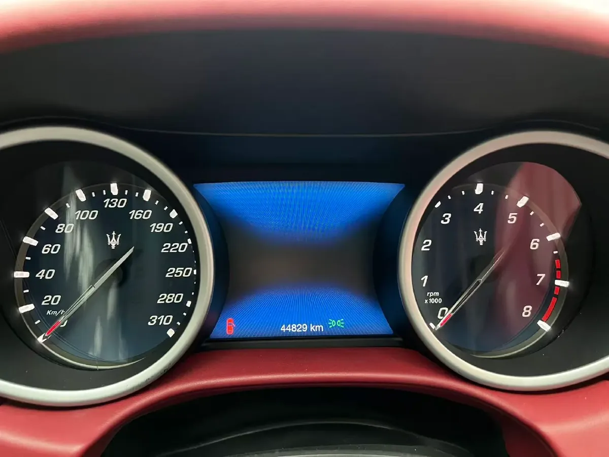 2019 Maserati Ghibli 3.0T 350HP V6 8AT,autocango,china used car exporter,china ev exporter,chinese used car exporter,chinese used ev exporter