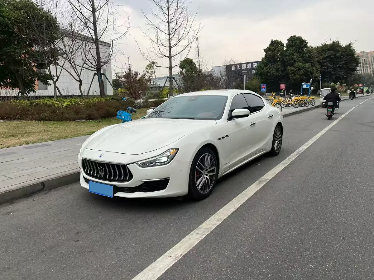2019 Maserati Ghibli 3.0T 350HP V6 8AT,autocango,china used car exporter,china ev exporter,chinese used car exporter,chinese used ev exporter