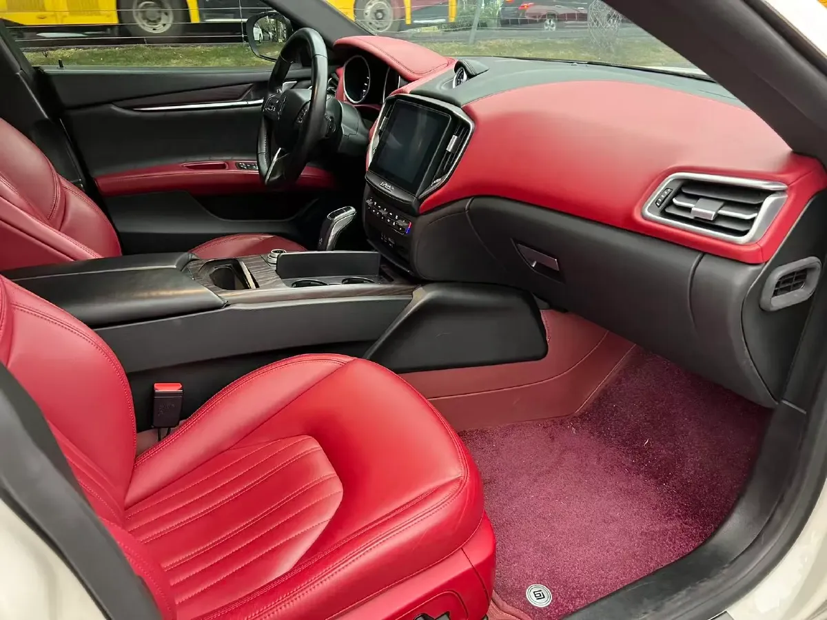 2019 Maserati Ghibli 3.0T 350HP V6 8AT,autocango,china used car exporter,china ev exporter,chinese used car exporter,chinese used ev exporter