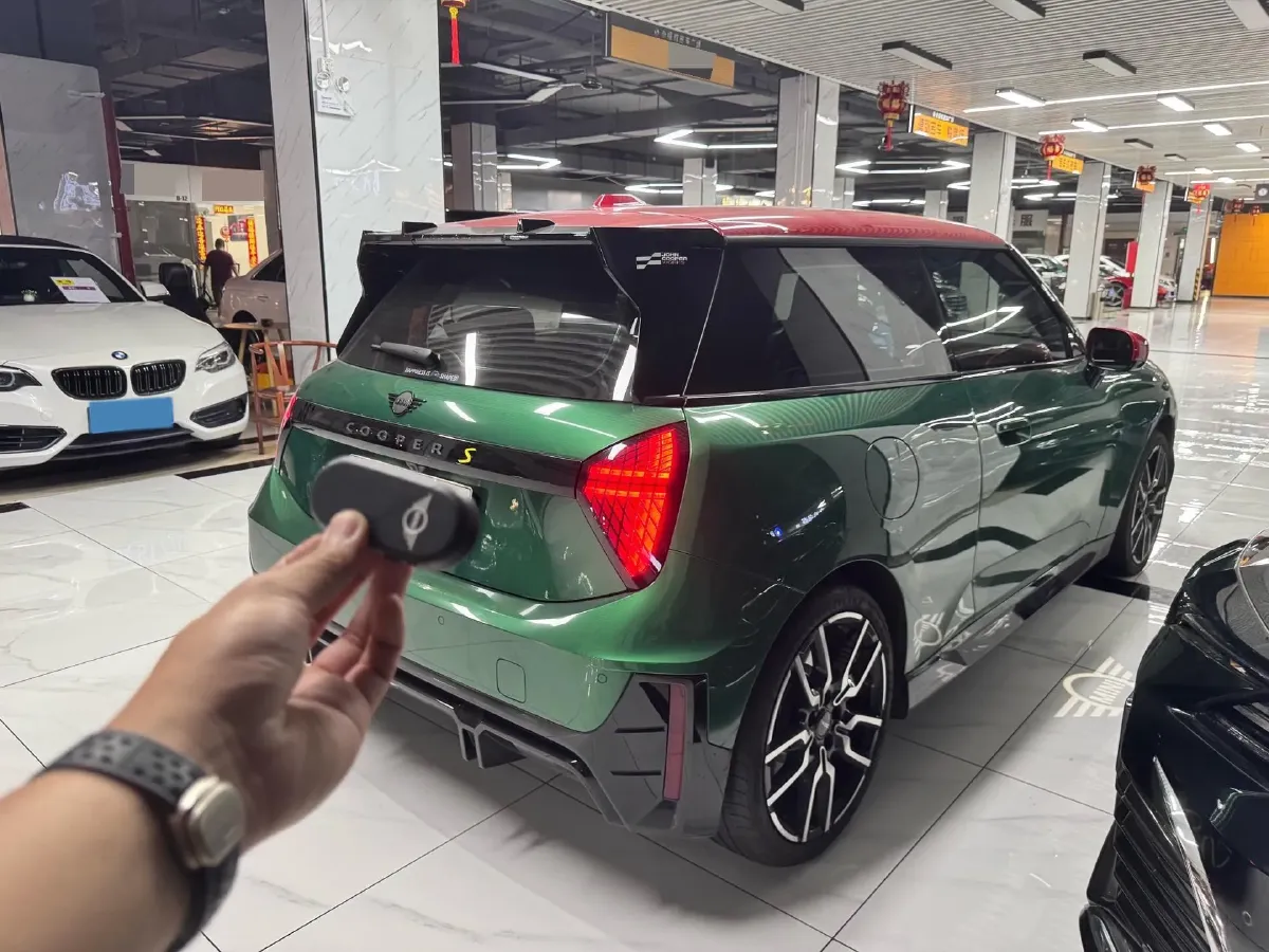 2024 MINI COOPER BEV 51.5KWH,autocango,china used car exporter,china ev exporter,chinese used car exporter,chinese used ev exporter