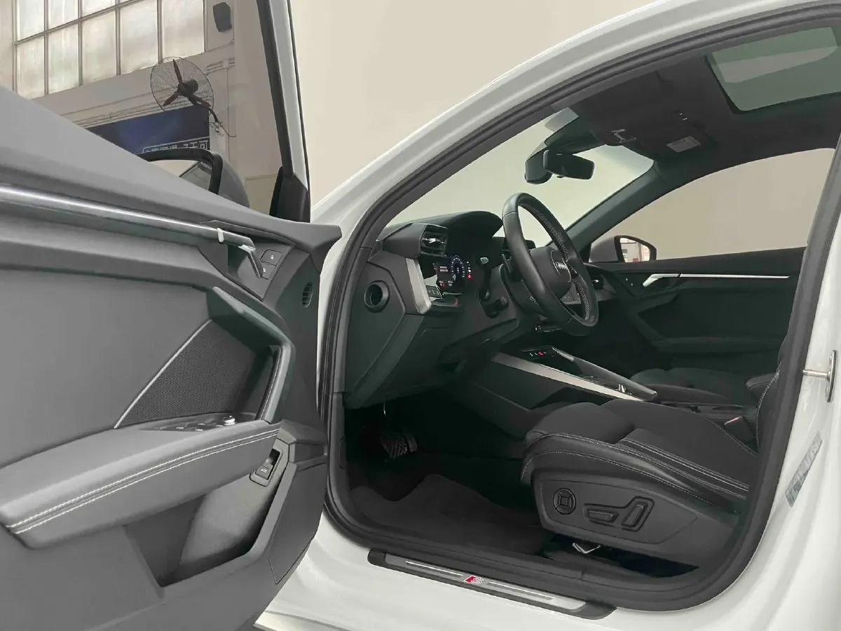 2023 Audi A3 1.4T 150HP L4 7DCT,autocango,china used car exporter,china ev exporter,chinese used car exporter,chinese used ev exporter