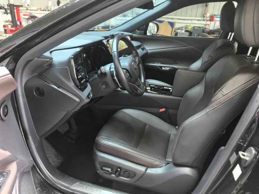 2023 Lexus RX 2.5L 189HP L4 E-CVT Hybrid,autocango,china used car exporter,china ev exporter,chinese used car exporter,chinese used ev exporter