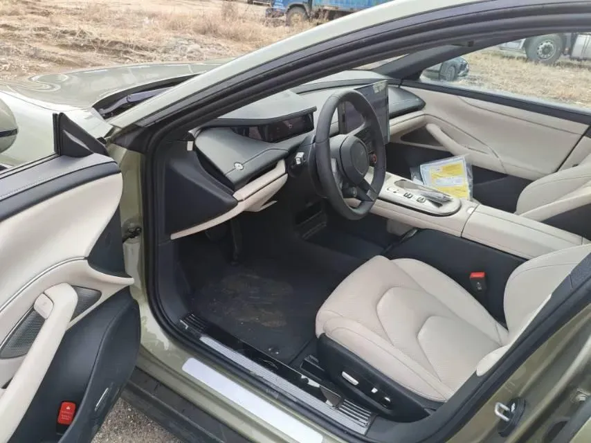 2024 MI SU7 BEV 73.6KWH,autocango,china used car exporter,china ev exporter,chinese used car exporter,chinese used ev exporter