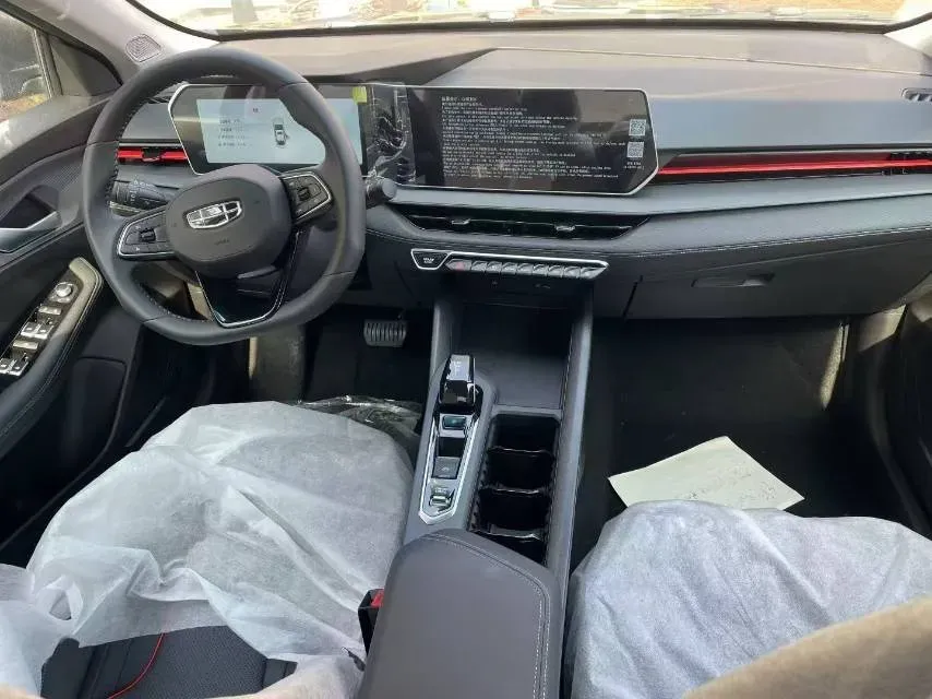 2024 Geely Binray 1.5T 181HP L4 7DCT,autocango,china used car exporter,china ev exporter,chinese used car exporter,chinese used ev exporter