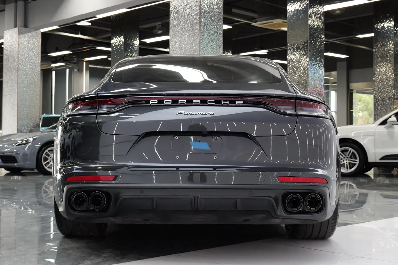 2021 Porsche Panamera 2.9T 330HP V6 8DCT,autocango,china used car exporter,china ev exporter,chinese used car exporter,chinese used ev exporter