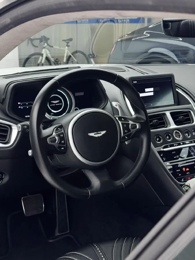 2019 Aston Martin DB11 4.0T 510HP V8 8AT,autocango,china used car exporter,china ev exporter,chinese used car exporter,chinese used ev exporter