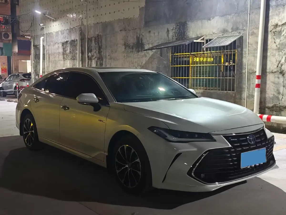 2023 Toyota Avalon 2.5L 178HP L4 E-CVT Hybrid,autocango,china used car exporter,china ev exporter,chinese used car exporter,chinese used ev exporter