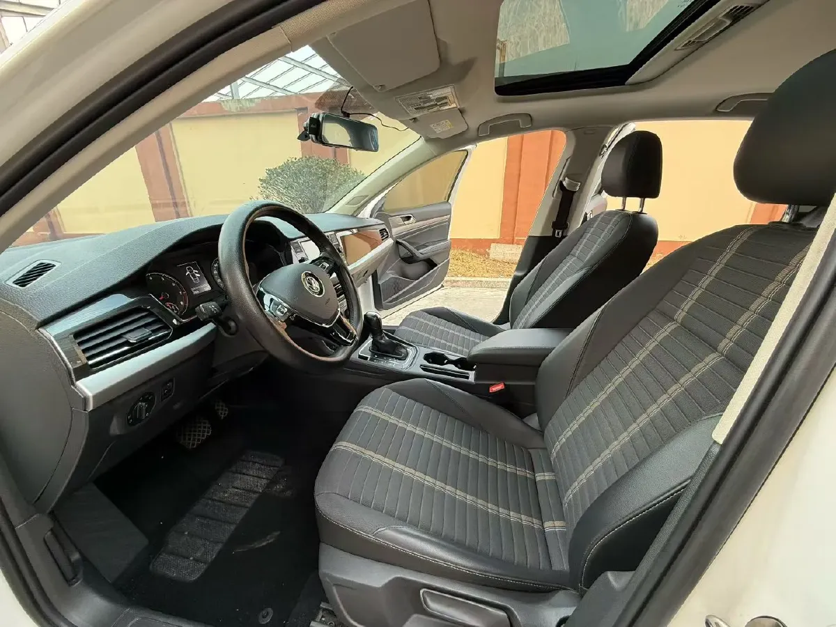 2019 Volkswagen Lavida 1.5L 113HP L4 6AT,autocango,china used car exporter,china ev exporter,chinese used car exporter,chinese used ev exporter