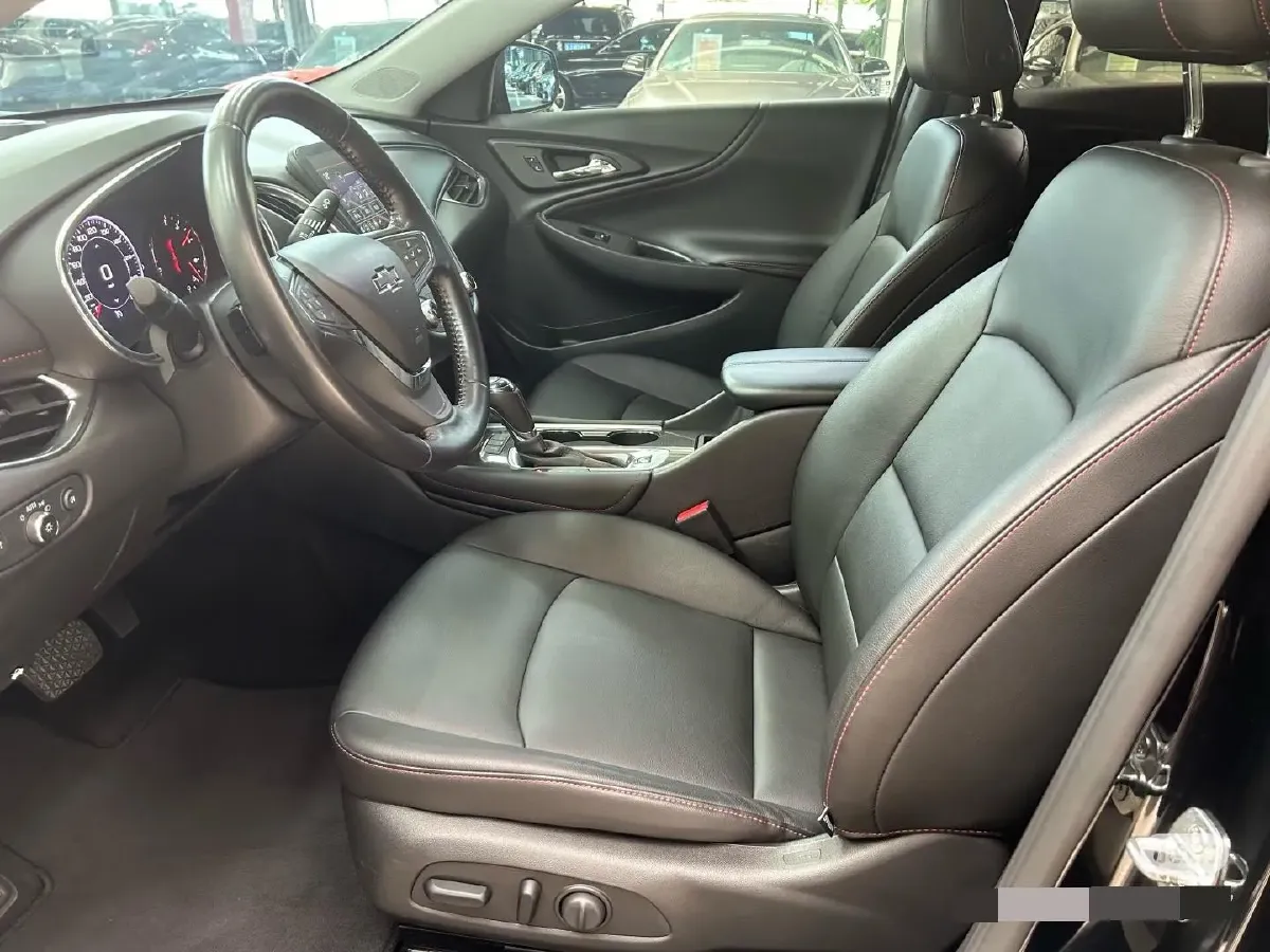 2019 Chevrolet Malibu XL 2.0T 241HP L4 9AT,autocango,china used car exporter,china ev exporter,chinese used car exporter,chinese used ev exporter