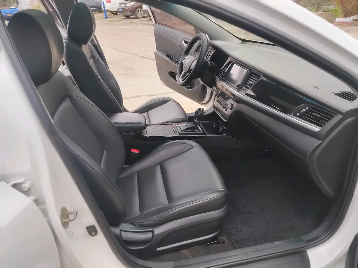 2017 Hyundai Mistra 1.8L 143HP L4 6AT,autocango,china used car exporter,china ev exporter,chinese used car exporter,chinese used ev exporter