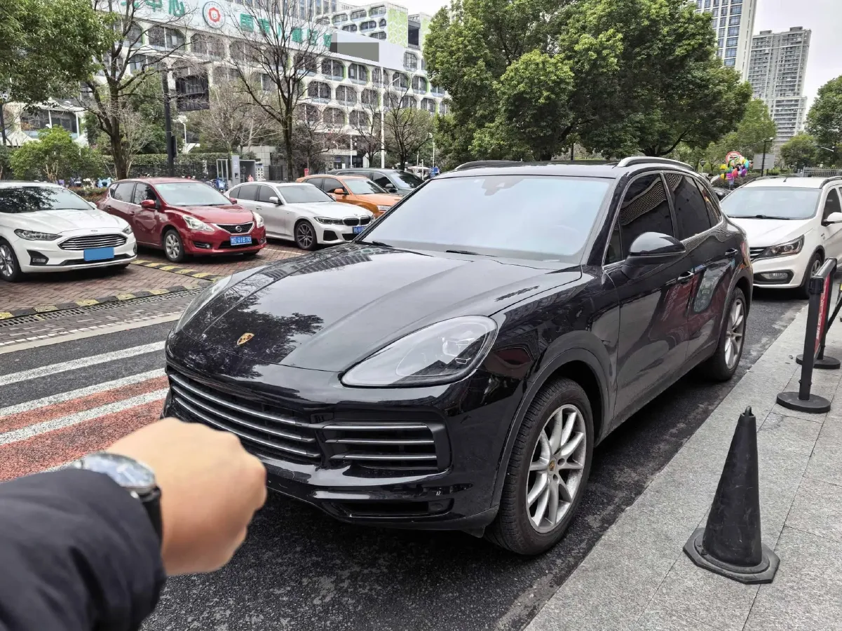 2018 Porsche Cayenne 3.0T 340HP V6 8AT,autocango,china used car exporter,china ev exporter,chinese used car exporter,chinese used ev exporter