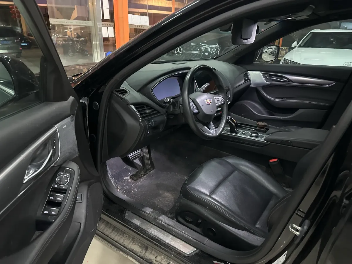 2023 Cadillac CT5 2.0T 237HP L4 10AT,autocango,china used car exporter,china ev exporter,chinese used car exporter,chinese used ev exporter