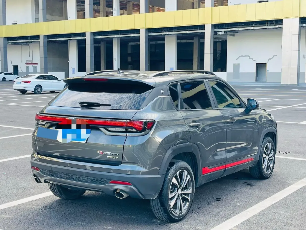 2021 ChangAn CS35 Plus 1.4T 160HP L4 7DCT,autocango,china used car exporter,china ev exporter,chinese used car exporter,chinese used ev exporter