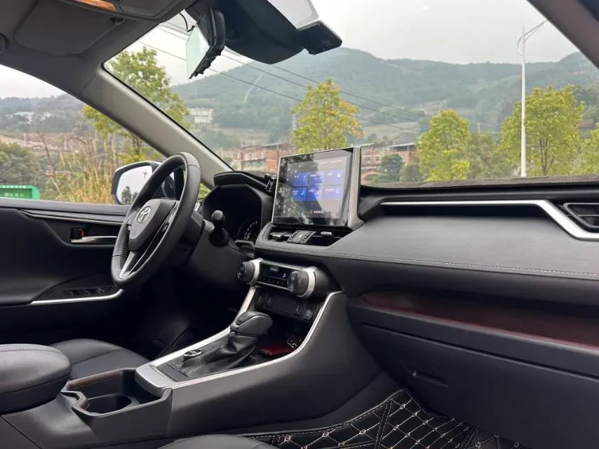 2021 Toyota RAV4 2.0L 171HP L4 CVT,autocango,china used car exporter,china ev exporter,chinese used car exporter,chinese used ev exporter