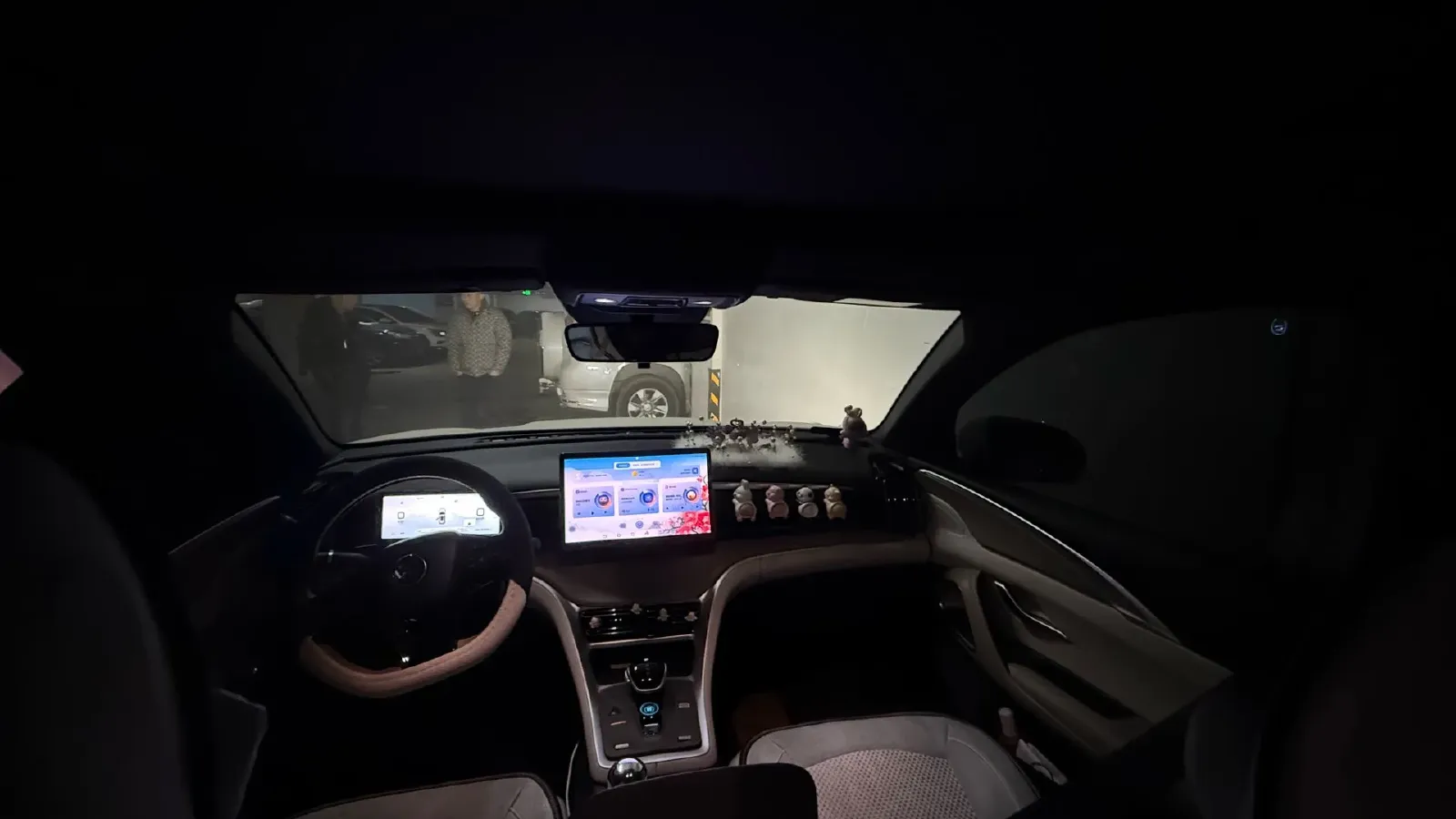 2024 BYD Song Pro 1.5L 110HP L4 E-CVT PHEV 18.3KWH,autocango,china used car exporter,china ev exporter,chinese used car exporter,chinese used ev exporter