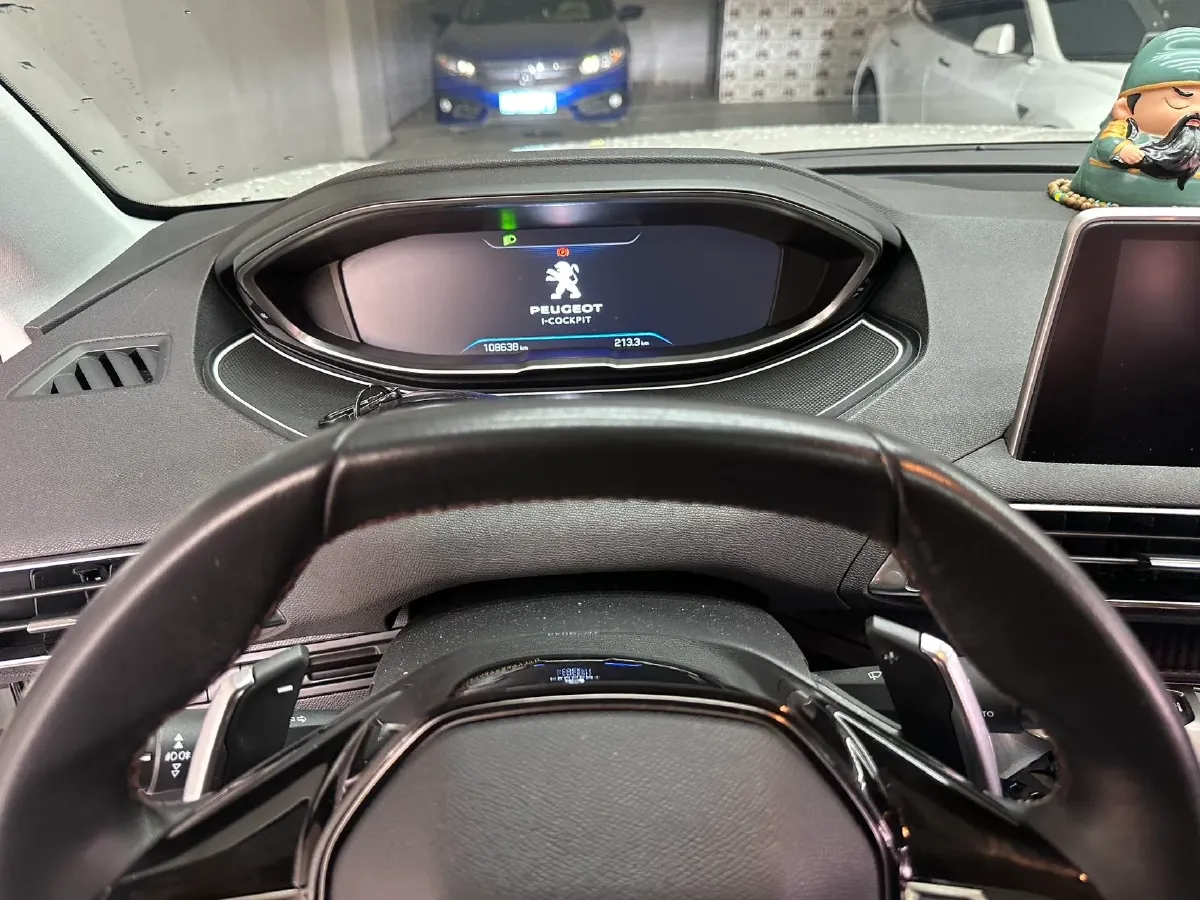 2019 Peugeot 5008 1.8T 204HP L4 6AT,autocango,china used car exporter,china ev exporter,chinese used car exporter,chinese used ev exporter