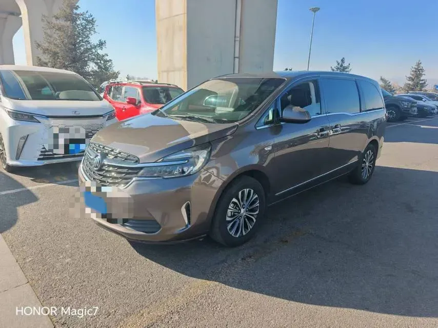 2021 Buick GL8 2.0T 237HP L4 9AT,autocango,china used car exporter,china ev exporter,chinese used car exporter,chinese used ev exporter