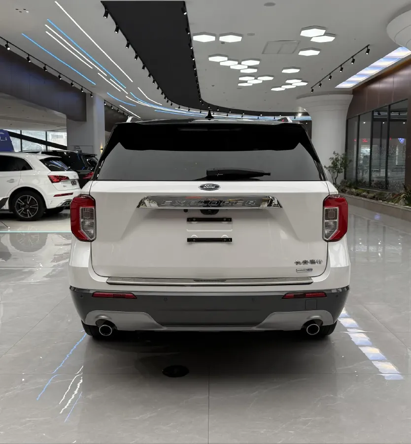 2020 Ford Explorer 2.3T 276HP L4 10AT,autocango,china used car exporter,china ev exporter,chinese used car exporter,chinese used ev exporter