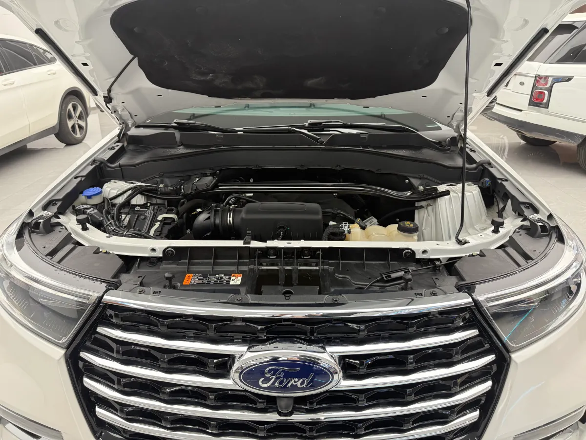 2020 Ford Explorer 2.3T 276HP L4 10AT,autocango,china used car exporter,china ev exporter,chinese used car exporter,chinese used ev exporter