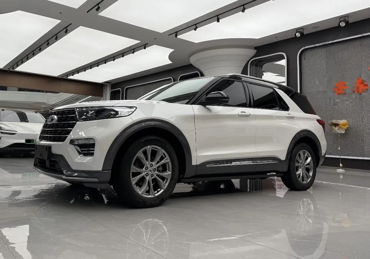 2020 Ford Explorer 2.3T 276HP L4 10AT,autocango,china used car exporter,china ev exporter,chinese used car exporter,chinese used ev exporter