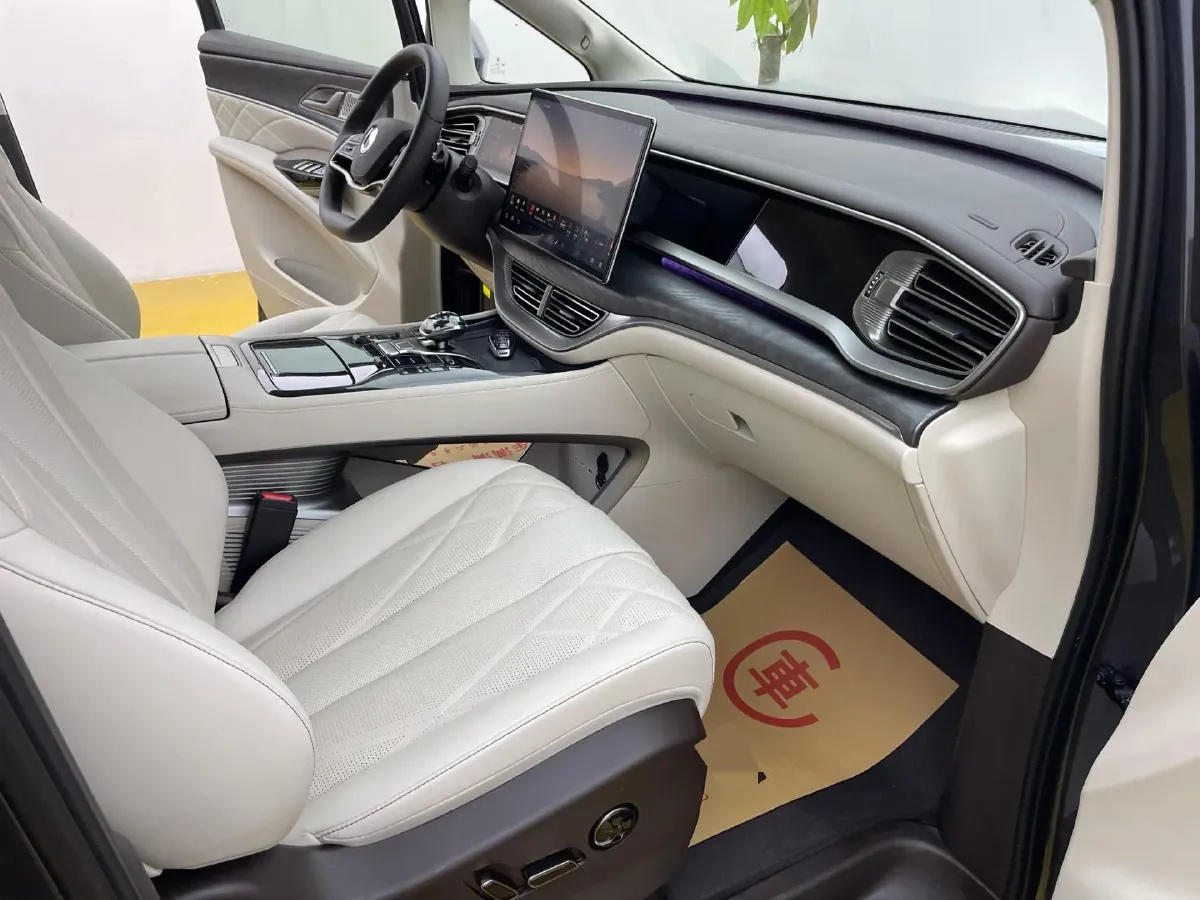 2025 Denza D9 1.5T 156HP L4 E-CVT PHEV 40KWH,autocango,china used car exporter,china ev exporter,chinese used car exporter,chinese used ev exporter