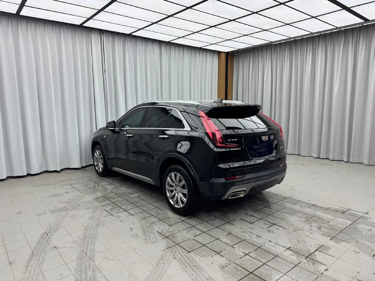 2020 Cadillac XT4 2.0T 241HP L4 9AT,autocango,china used car exporter,china ev exporter,chinese used car exporter,chinese used ev exporter