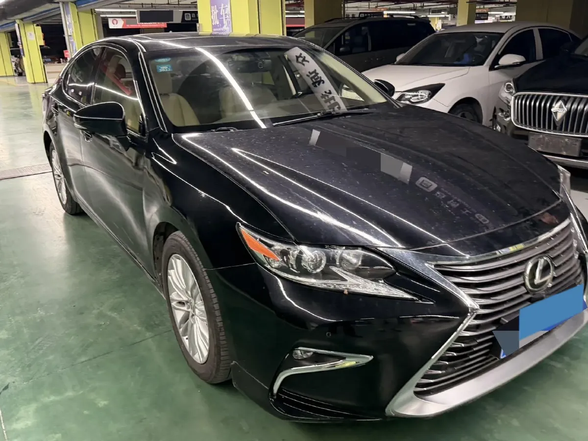 2015 Lexus ES 2.0L 167HP L4 6AT,autocango,china used car exporter,china ev exporter,chinese used car exporter,chinese used ev exporter