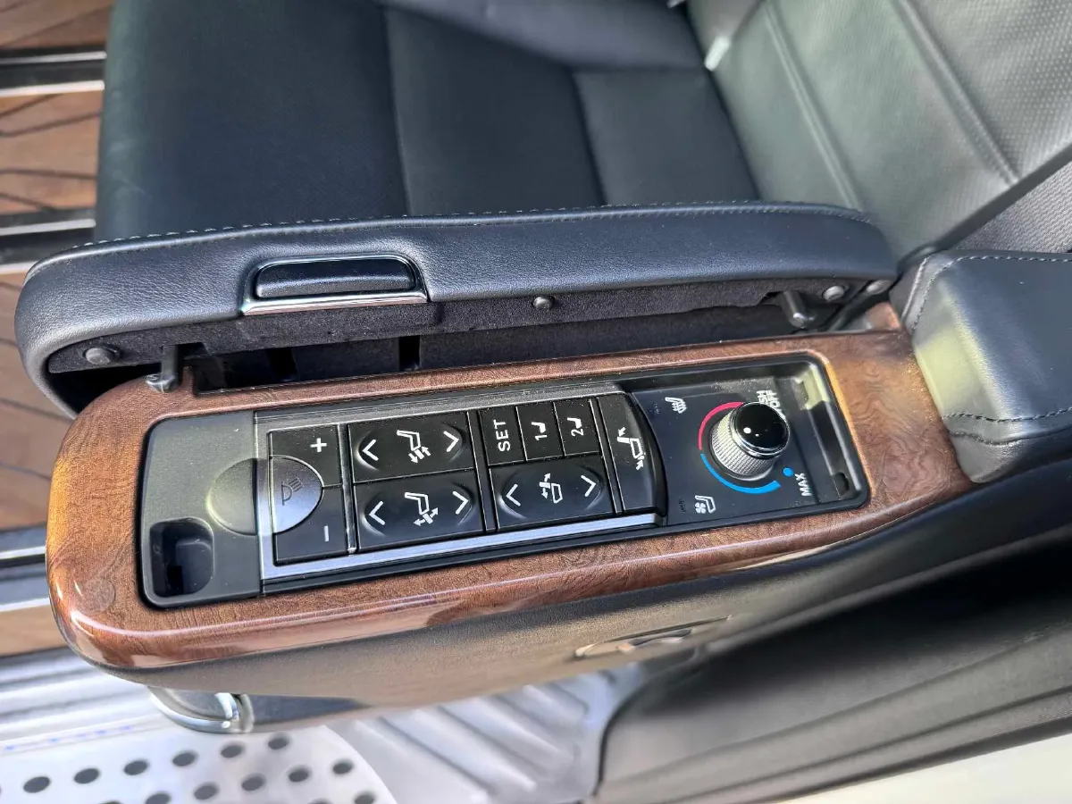 2015 Toyota Alphard 3.5L 275HP V6 6AT,autocango,china used car exporter,china ev exporter,chinese used car exporter,chinese used ev exporter