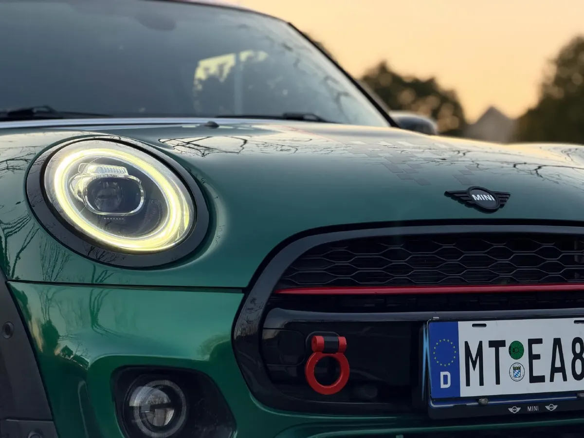 2021 MINI MINI 1.5T 136HP L3 7DCT,autocango,china used car exporter,china ev exporter,chinese used car exporter,chinese used ev exporter