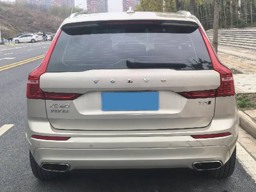 2019 Jeep Wrangler 2.0T 266HP L4 8AT,autocango,china used car exporter,china ev exporter,chinese used car exporter,chinese used ev exporter