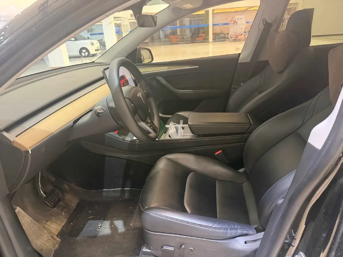 2023 Denza D9 1.5T 139HP L4 E-CVT PHEV 20.39KWH,autocango,china used car exporter,china ev exporter,chinese used car exporter,chinese used ev exporter