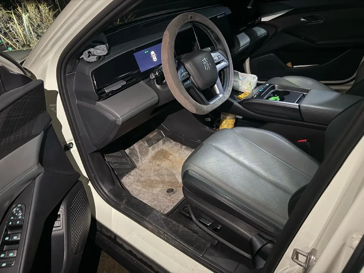 2025 BYD QinL BEV,autocango,china used car exporter,china ev exporter,chinese used car exporter,chinese used ev exporter