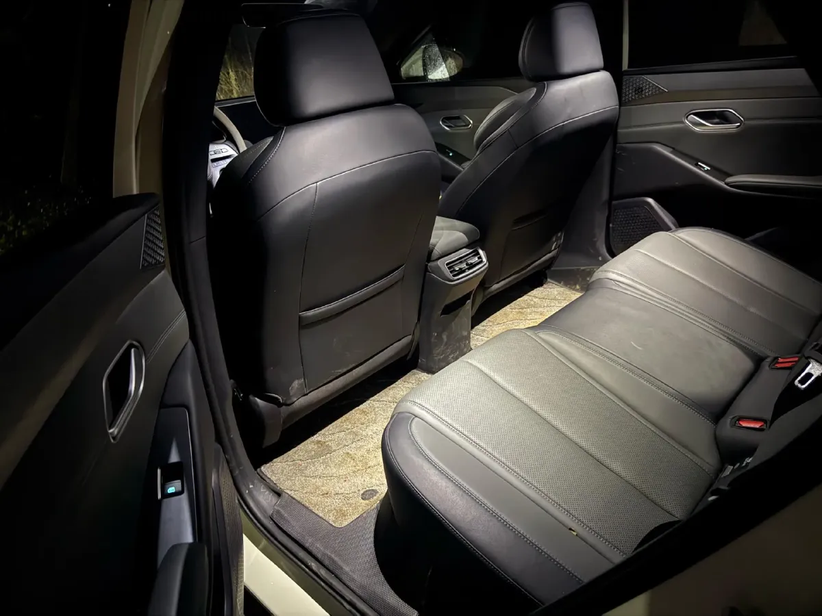 2025 BYD QinL BEV,autocango,china used car exporter,china ev exporter,chinese used car exporter,chinese used ev exporter