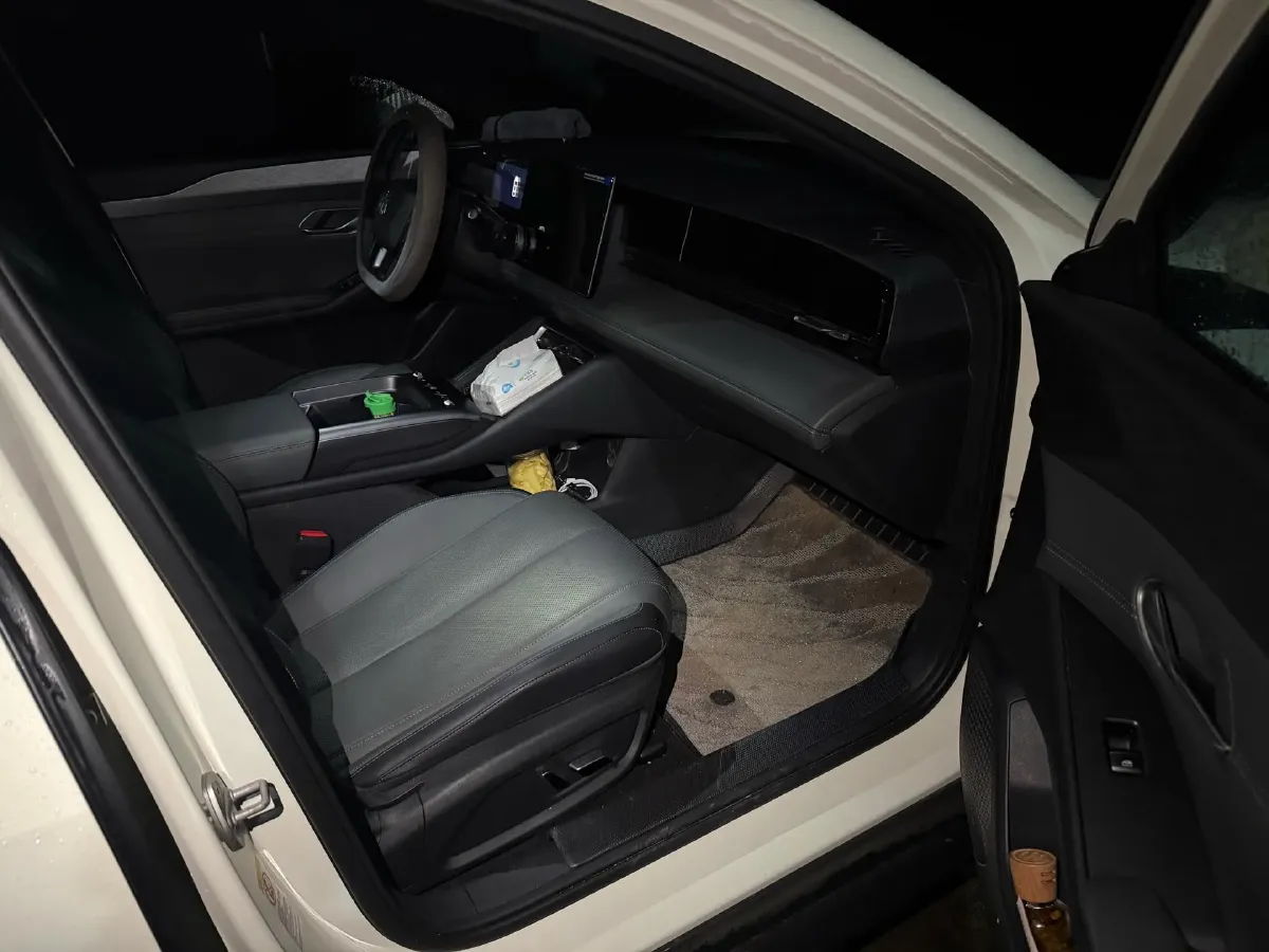 2025 BYD QinL BEV,autocango,china used car exporter,china ev exporter,chinese used car exporter,chinese used ev exporter