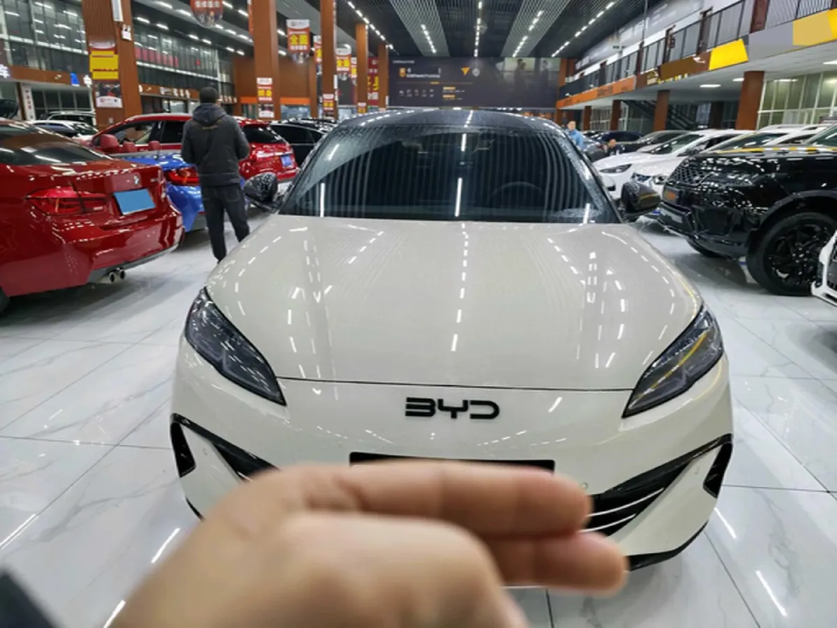 2025 BYD Seal06 1.5L 101HP L4 E-CVT PHEV 10.08KWH,autocango,china used car exporter,china ev exporter,chinese used car exporter,chinese used ev exporter