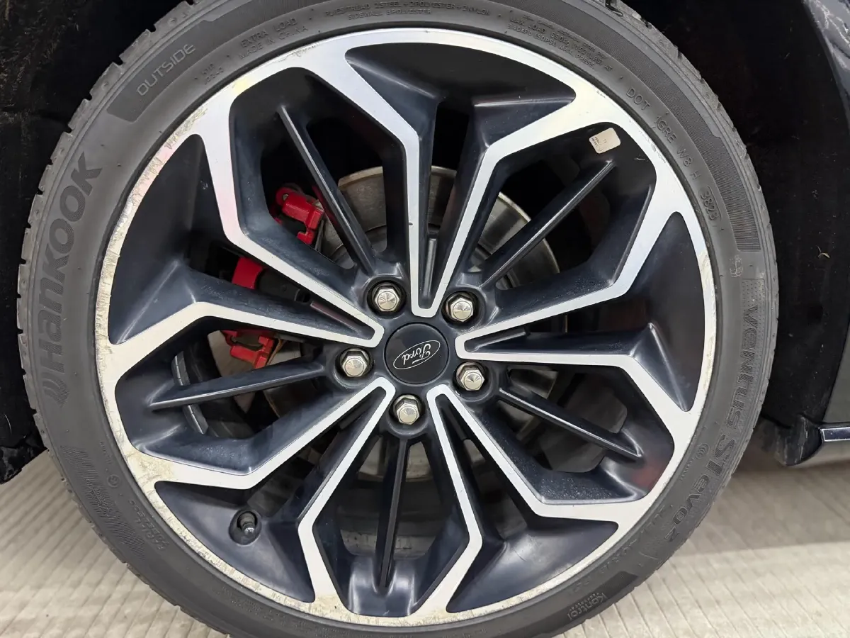 2019 Ford Focus 1.5T 184HP L3 8AT,autocango,china used car exporter,china ev exporter,chinese used car exporter,chinese used ev exporter