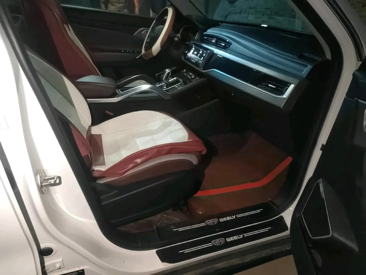 2022 Geely Azkarra 1.8T 184HP L4 7DCT,autocango,china used car exporter,china ev exporter,chinese used car exporter,chinese used ev exporter