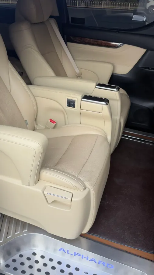 2020 Toyota Alphard 2.5L 117HP L4 E-CVT Hybrid,autocango,china used car exporter,china ev exporter,chinese used car exporter,chinese used ev exporter