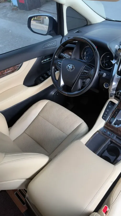 2020 Toyota Alphard 2.5L 117HP L4 E-CVT Hybrid,autocango,china used car exporter,china ev exporter,chinese used car exporter,chinese used ev exporter