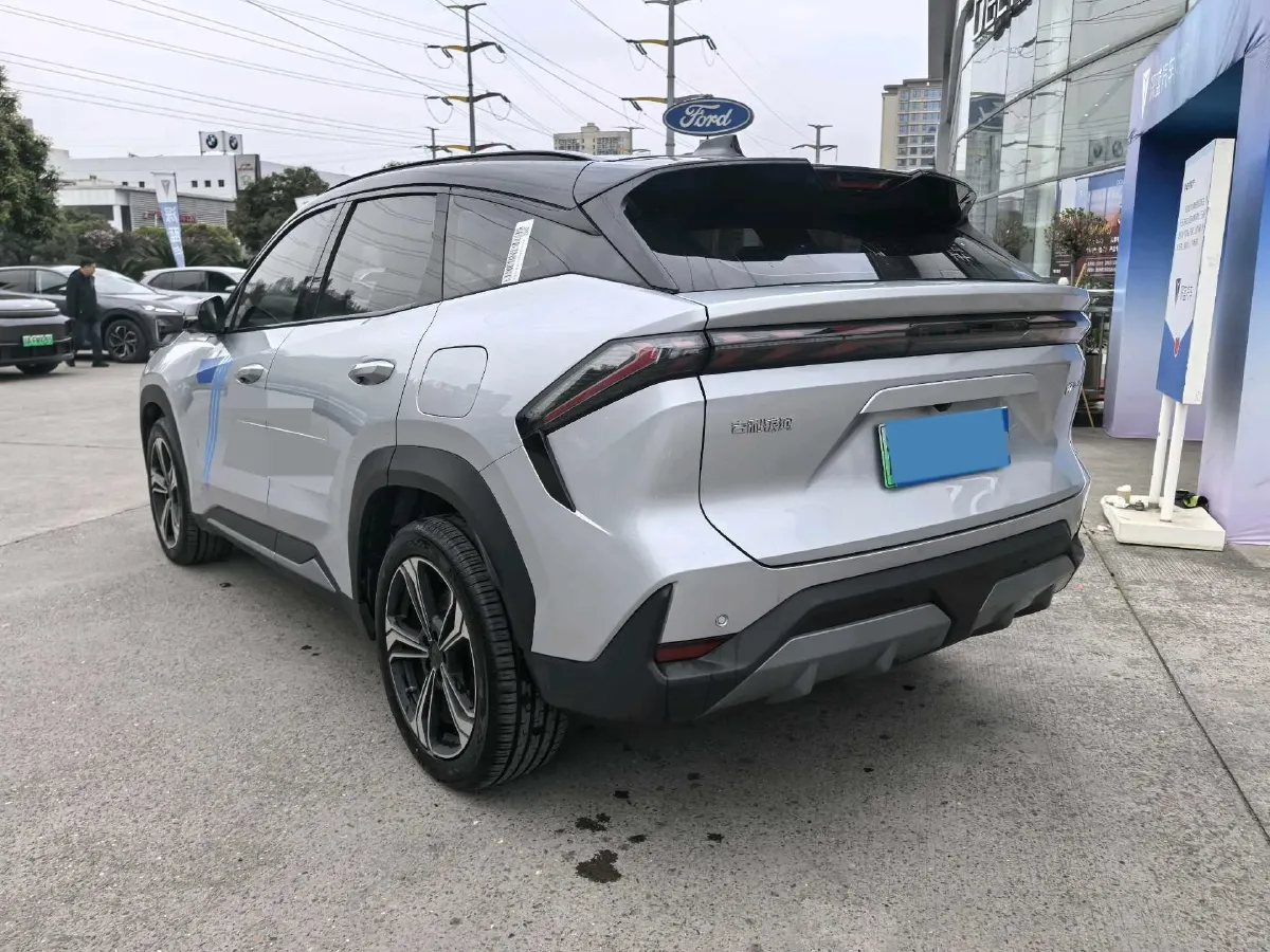 2025 Geely Galaxy L7 1.5L 112HP L4 1DHT PHEV 18.4KWH,autocango,china used car exporter,china ev exporter,chinese used car exporter,chinese used ev exporter