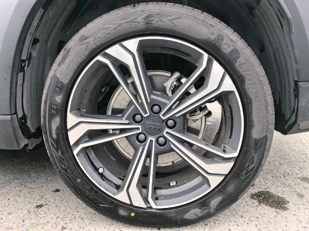 2025 Geely Galaxy L7 1.5L 112HP L4 1DHT PHEV 18.4KWH,autocango,china used car exporter,china ev exporter,chinese used car exporter,chinese used ev exporter