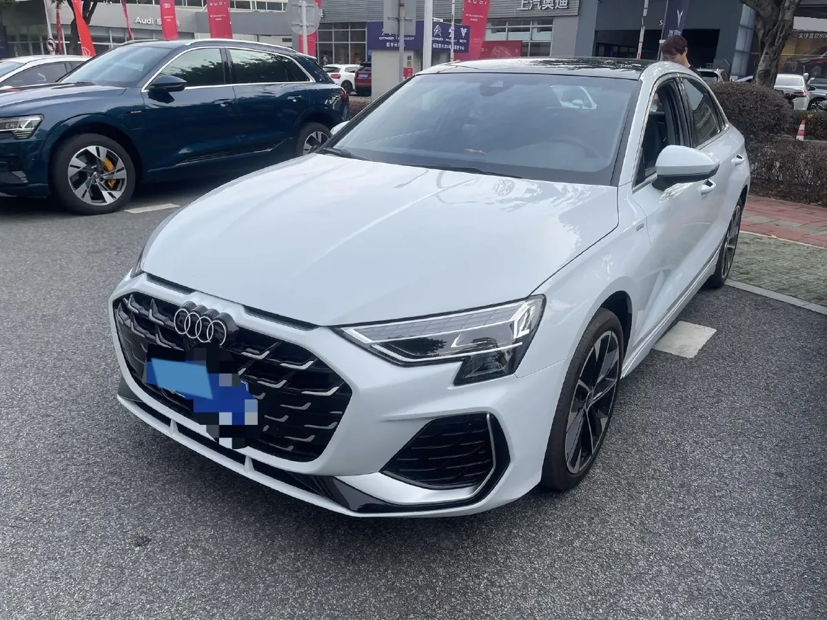 2026 Audi A3 1.5T 160HP L4 7DCT,autocango,china used car exporter,china ev exporter,chinese used car exporter,chinese used ev exporter